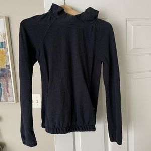 Lululemon pullover
